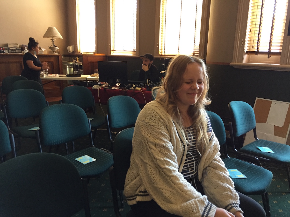 Eartha helping with set up